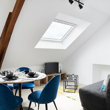 Le Grand Bleu - Wifi Fibre/Linge/Acces Cour Apartment Vallons-de-l'Erdre Exterior photo