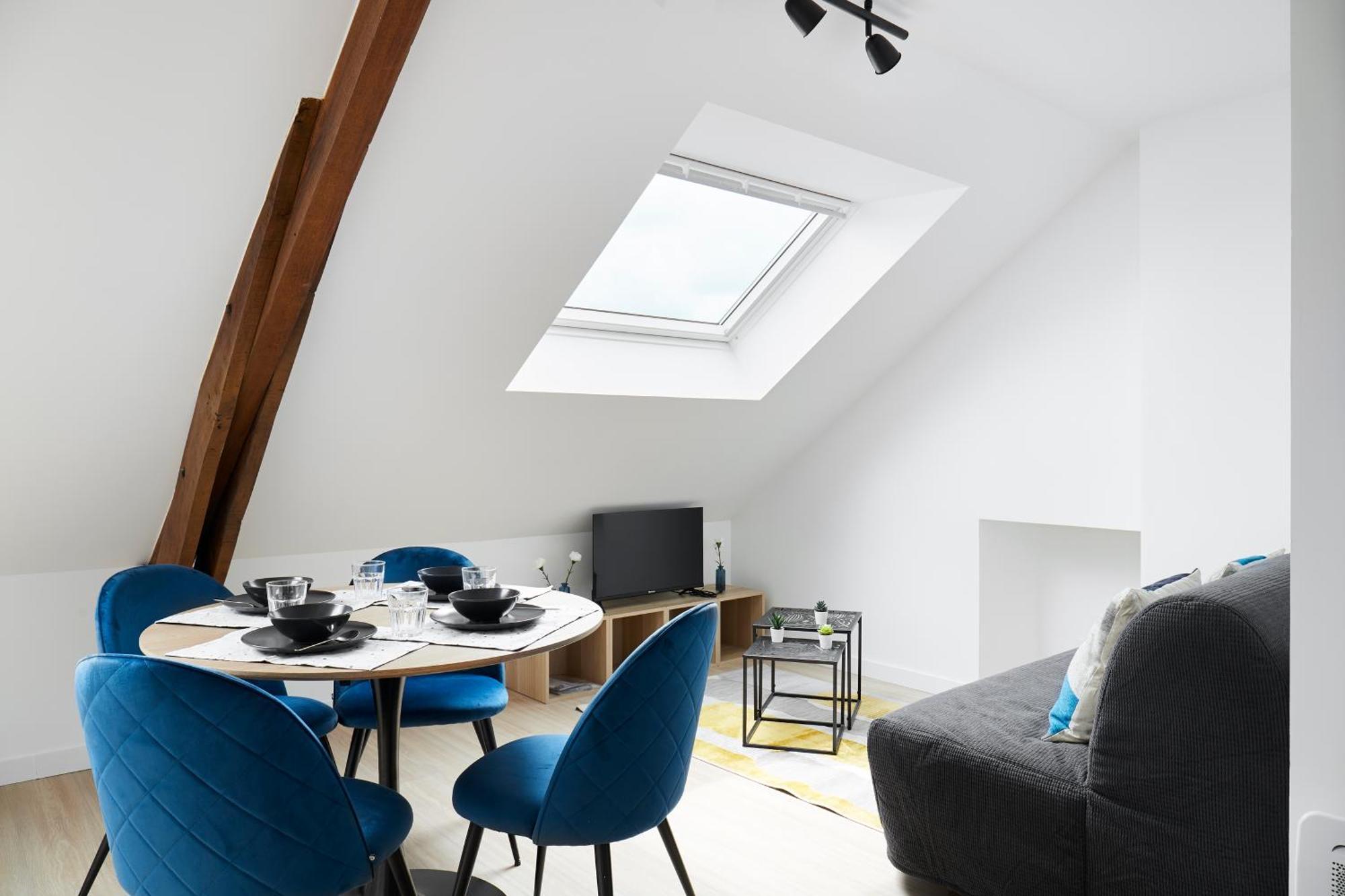 Le Grand Bleu - Wifi Fibre/Linge/Acces Cour Apartment Vallons-de-l'Erdre Exterior photo