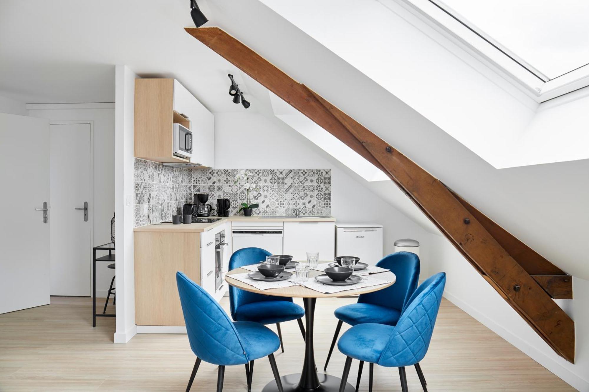 Le Grand Bleu - Wifi Fibre/Linge/Acces Cour Apartment Vallons-de-l'Erdre Exterior photo